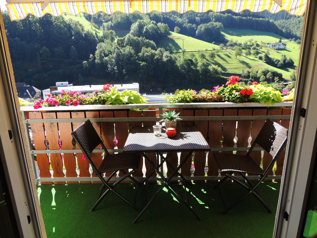 Gaestehaus Und Ferienwohnung Baechle Bad Peterstal-Griesbach Exterior foto